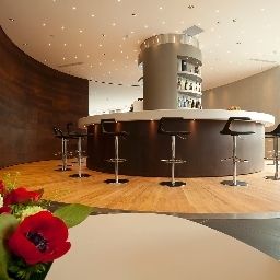 Bar The Hub