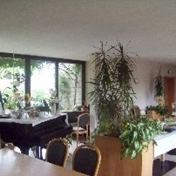 Salle du petit-déjeuner Hotel de bücke Dich Gasthof & Pension