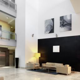 Hall NH CAMPO DE GIBRALTAR