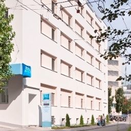 Vista exterior Ibis budget Luzern City