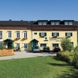 Exterior view Seepension Hemetsberger Pension Fotos