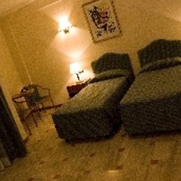Room Palace 2000 Fotos