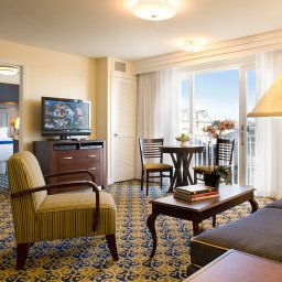 Suite Newport Beach Hotel And Suites Fotos