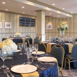 Salle de banquets Newport Beach Hotel And Suites Fotos