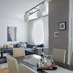  7Seasons Apartments
