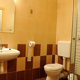 Camera da bagno ROUTE 76 Csany-To KFT
