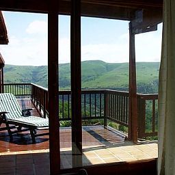 Interior view Acra Retreat Mountain View Lodg