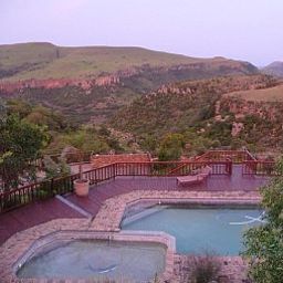 Pool Acra Retreat Mountain View Lodg