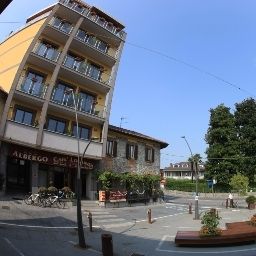 Фасад La Locanda