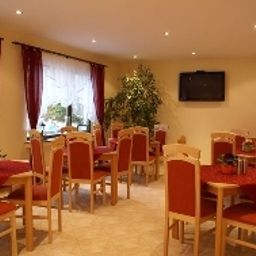 Sala de desayuno Sonnenschein Haus Garni
