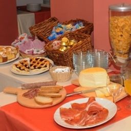 Buffet Cavour