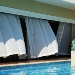 Фасад Sandton Domaine Cocagne