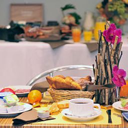 Buffet Residhotel St Etienne Centre Résidence de Tourisme