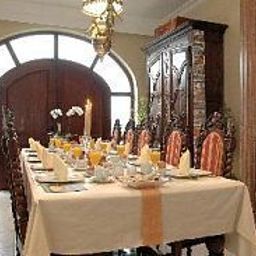 Sala de desayuno en el restaurante Casa Roman Bed & Breakfast Fotos