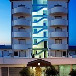 Arcom Palace Apparthotel Pomezia
