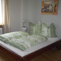 Strohe Gasthaus Dümpelfeld Rheinland-Pfalz