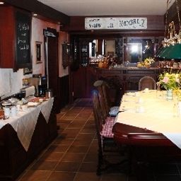 Breakfast room Casa de Arte Pension