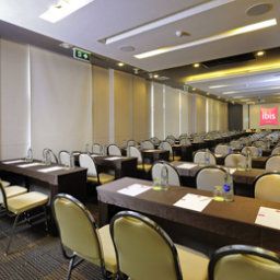 Конференц-зал ibis Bangkok Riverside