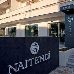 Exterior view Naitendì