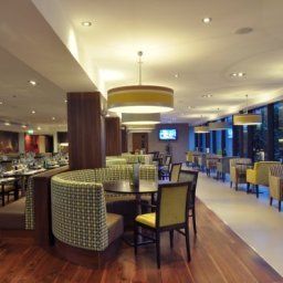  Holiday Inn BRISTOL CITY CENTRE
