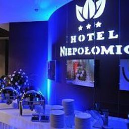 Hall Niepołomice Fotos