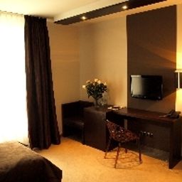 Habitación Niepołomice Fotos