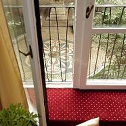 Vue Maverick Hostel & Ensuites