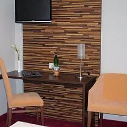 Zur Löv Gaststätte-hotel Merzenich Golzheim