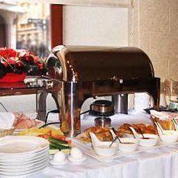 Salle du petit-déjeuner Reikartz Medival Lvov