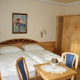 Room Sonnblick