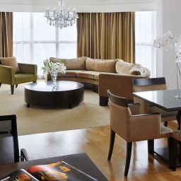 Suite Tower Club at lebua