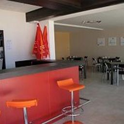 Breakfast room within restaurant Odalys Les Parasols D’Argens Residence de Tourisme