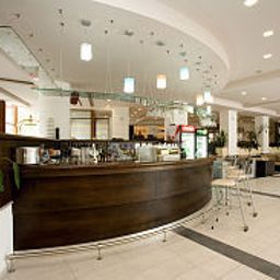 Hall Bellevue Residence