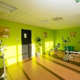 Sala fitness All Suites Appart Hôtel Pau