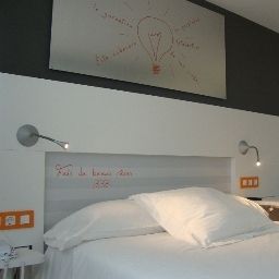 Room Bed4U
