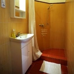 Badezimmer Club Apartments & Rooms
