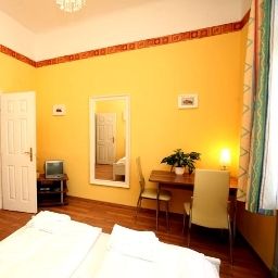 Zimmer Club Apartments & Rooms