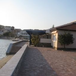 Vista esterna Tomi Apartments