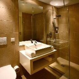Bathroom Rosenberger Motor Hotel Fotos