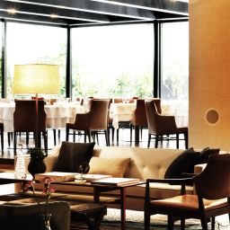 Sala colazione nel ristorante Square Nine Hotel Belgrade
