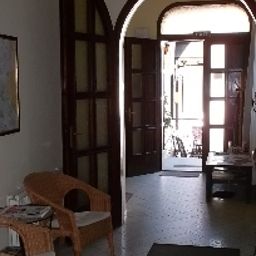  Palota