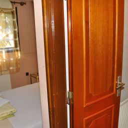  Palota