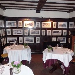Restaurante Chequers Inn Fotos