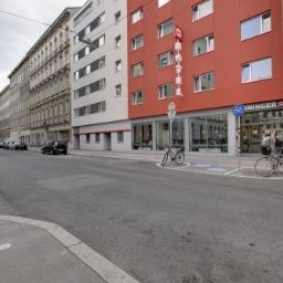  Meininger Downtown Franz