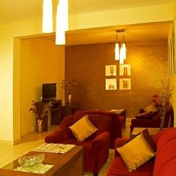 Hall Mel's Regency
