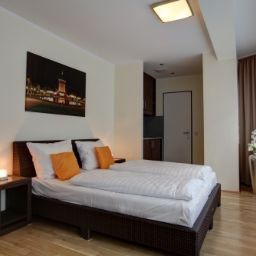  GuestHouse
