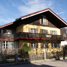 Landhaus Luise Fly in & sleep Bad Reichenhall