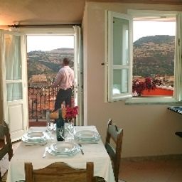 Camera con balcone Corte Fiorita Albergo Diffuso