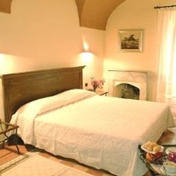 Camera Corte Fiorita Albergo Diffuso