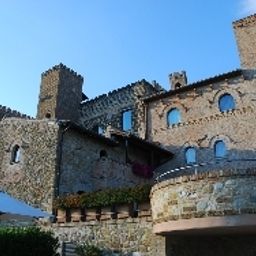 Widok zewnętrzny Castello di Monterone